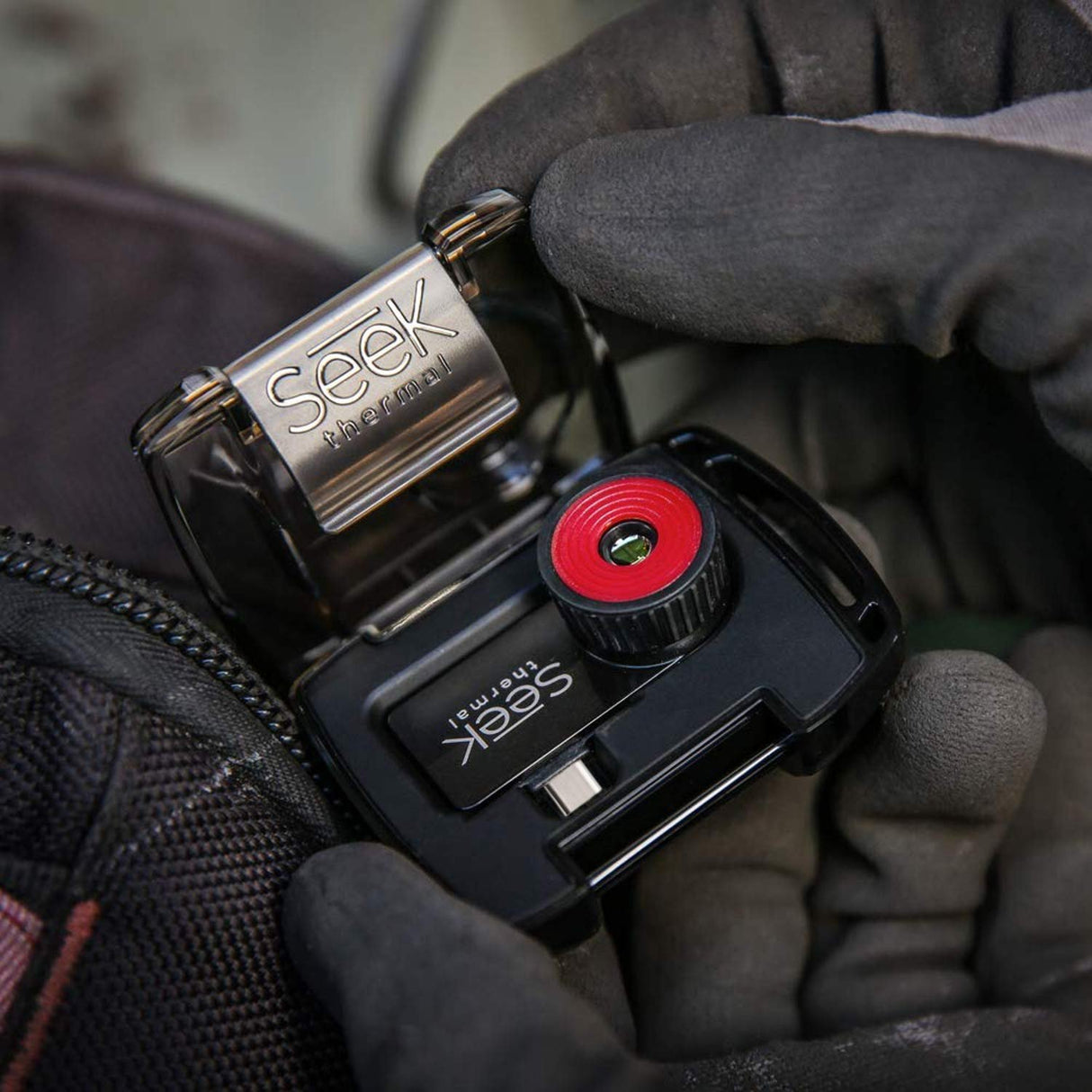 Seek Thermal CompactPRO – High Resolution Thermal Imaging Camera for Android USB-C,Black,Brown