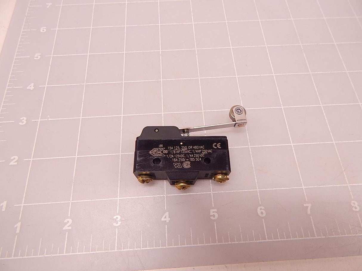 Honeywell BZ-2RW82-A2 Switch, Standard, Basic, SPDT, 15 AMPS, 3.5 OPERATING FORCE