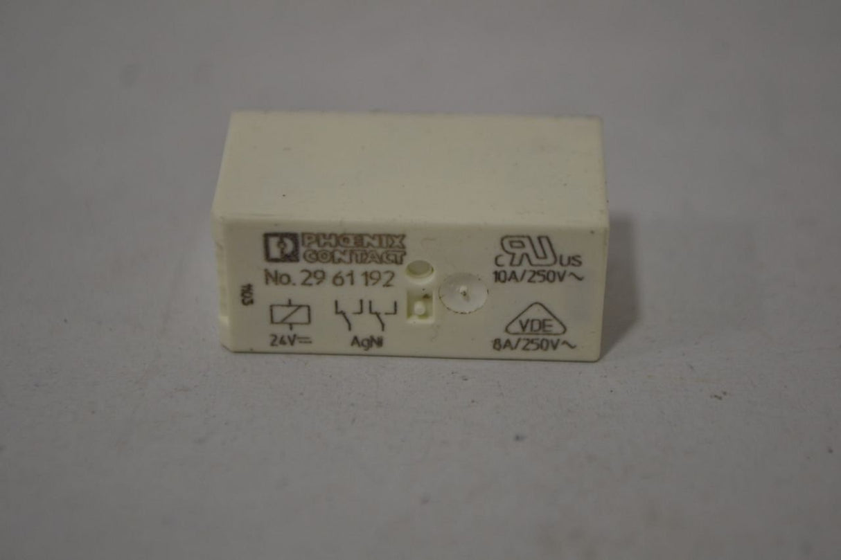 Pheonix Contact 2961192 RELAY, POWER, DPDT, 24VDC, 8A, SOCKET
